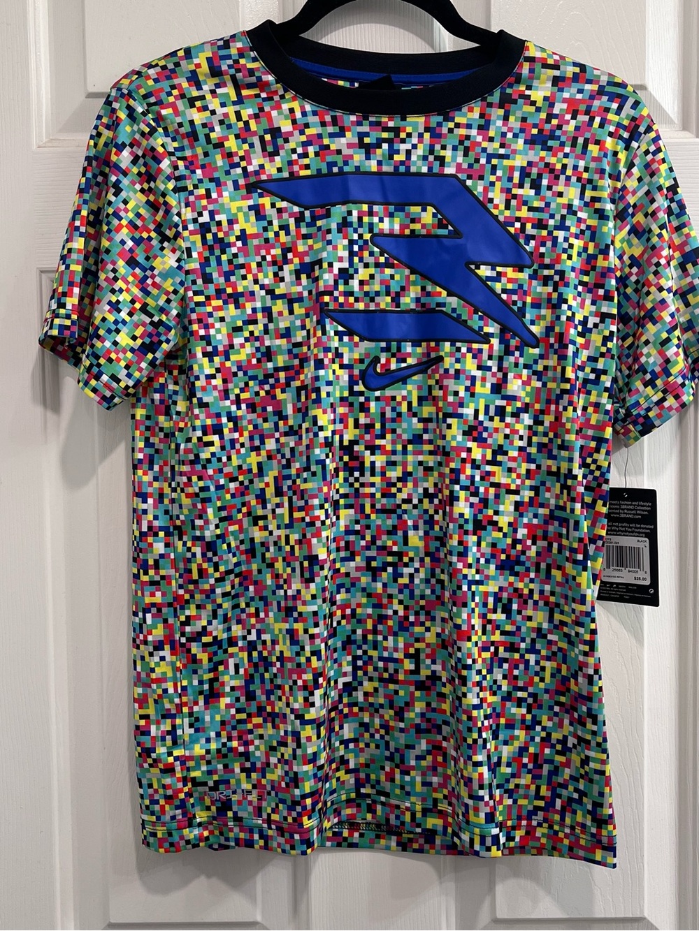 NWT Nike 3BRAND Pixel Tee Boys L – Bold Color Eclectic Athletic Gear Activewear